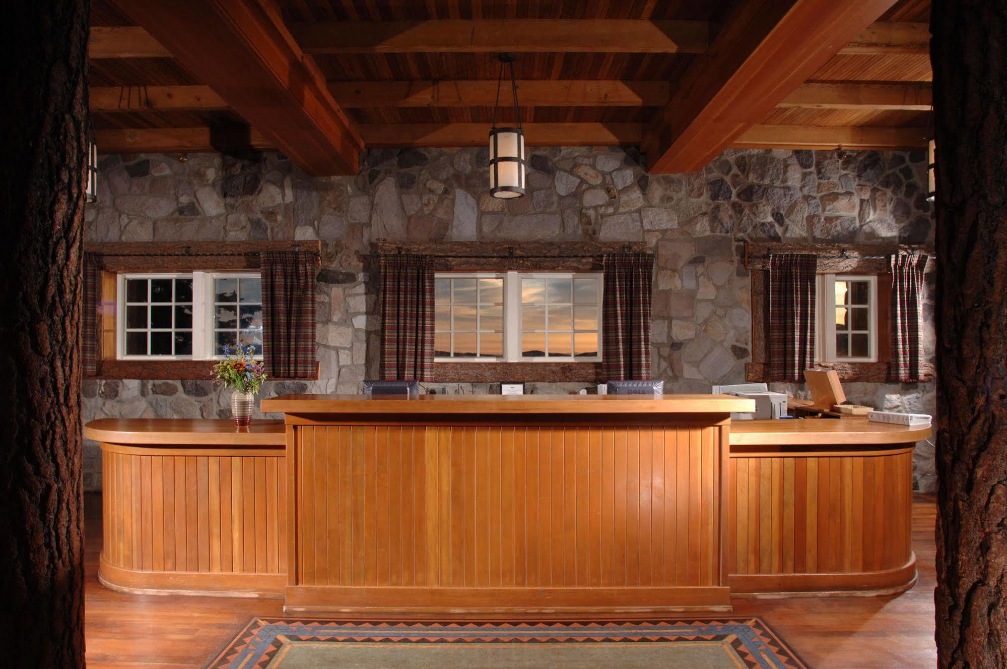Crater Lake Lodge Чемулт Экстерьер фото